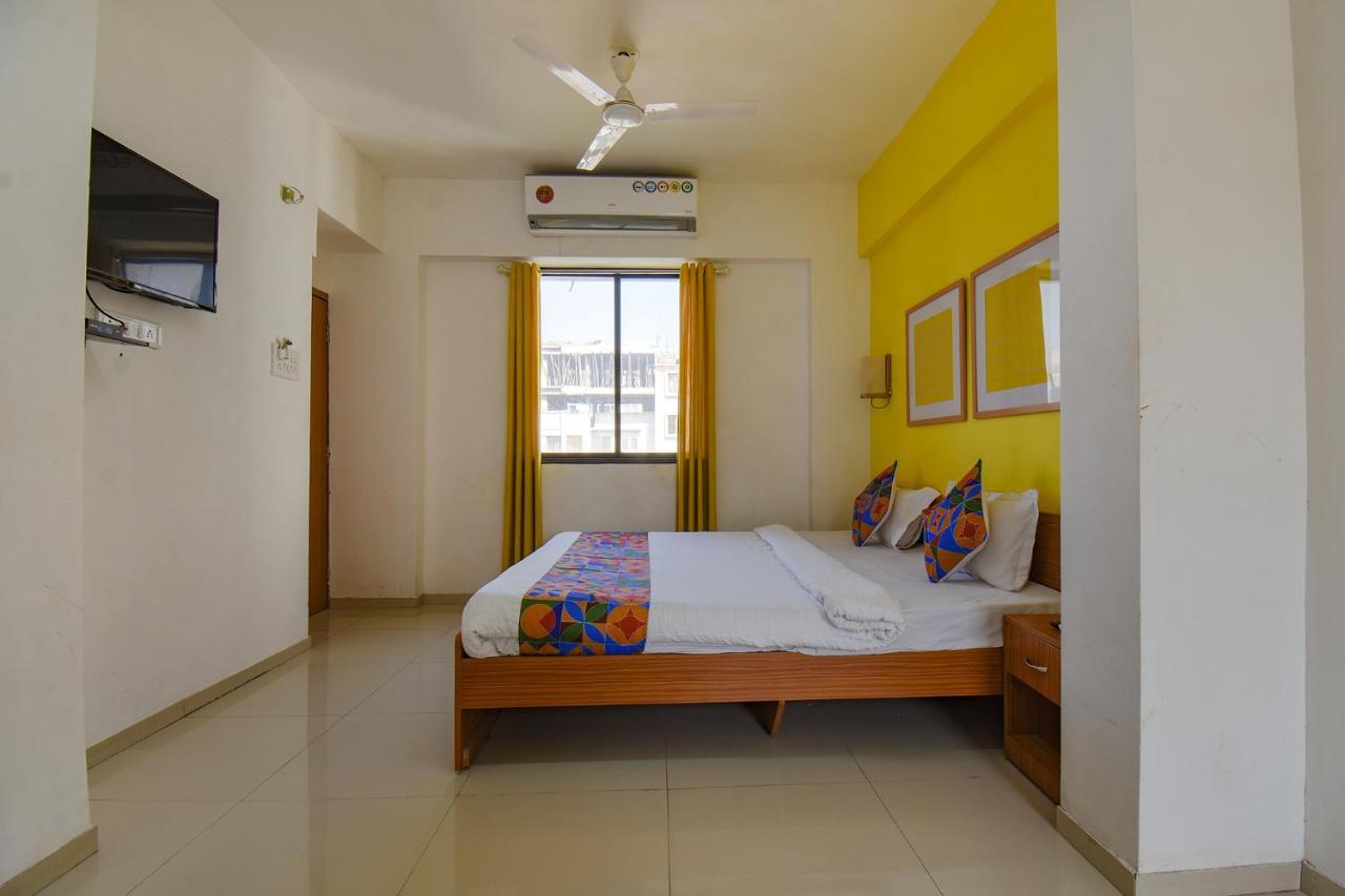 Fabhotel Aakiyo - Nr Balewadi -Chatrapati Shivaji Stadium Pune Ngoại thất bức ảnh