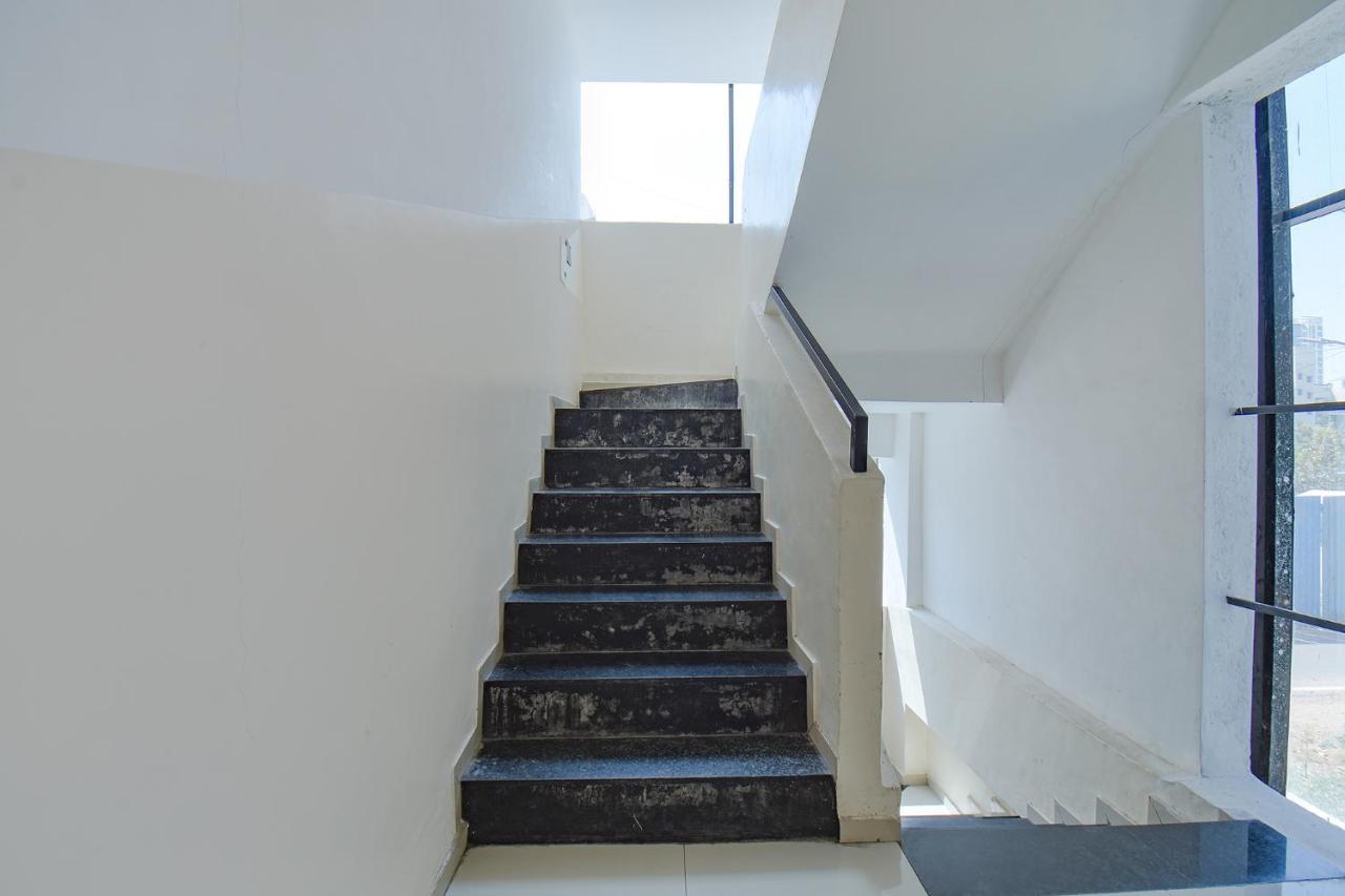 Fabhotel Aakiyo - Nr Balewadi -Chatrapati Shivaji Stadium Pune Ngoại thất bức ảnh
